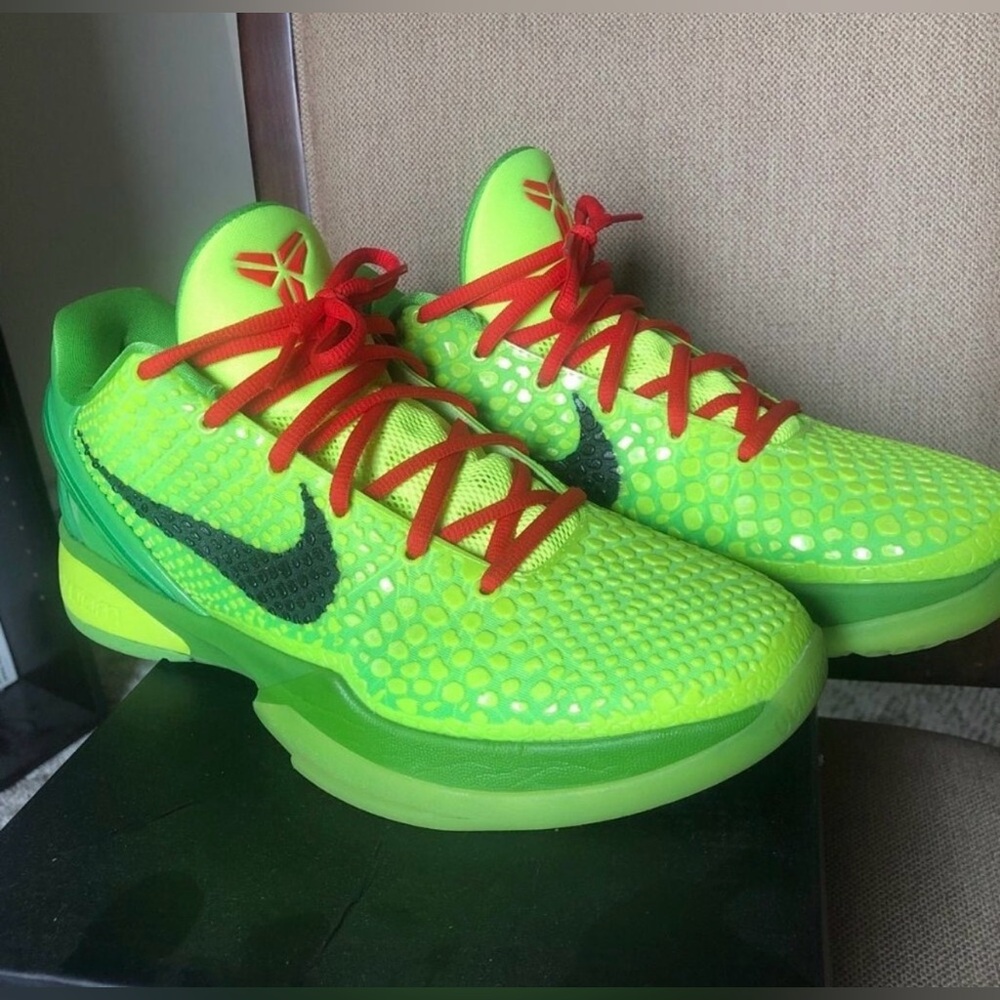 Nike Kobe 6 Protro “GRINCH” green hornet